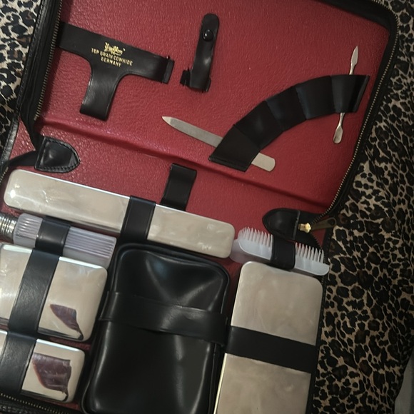 Vintage Chrome Griffon Germany Grooming Vanity Set - Picture 3 of 7